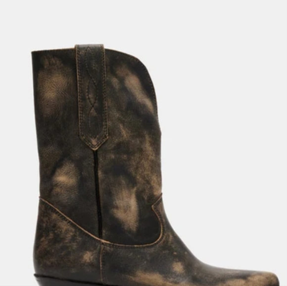 Steve Madden Rumer Distressed Brown Boot. New in box, never worn. - Picture 5 of 8